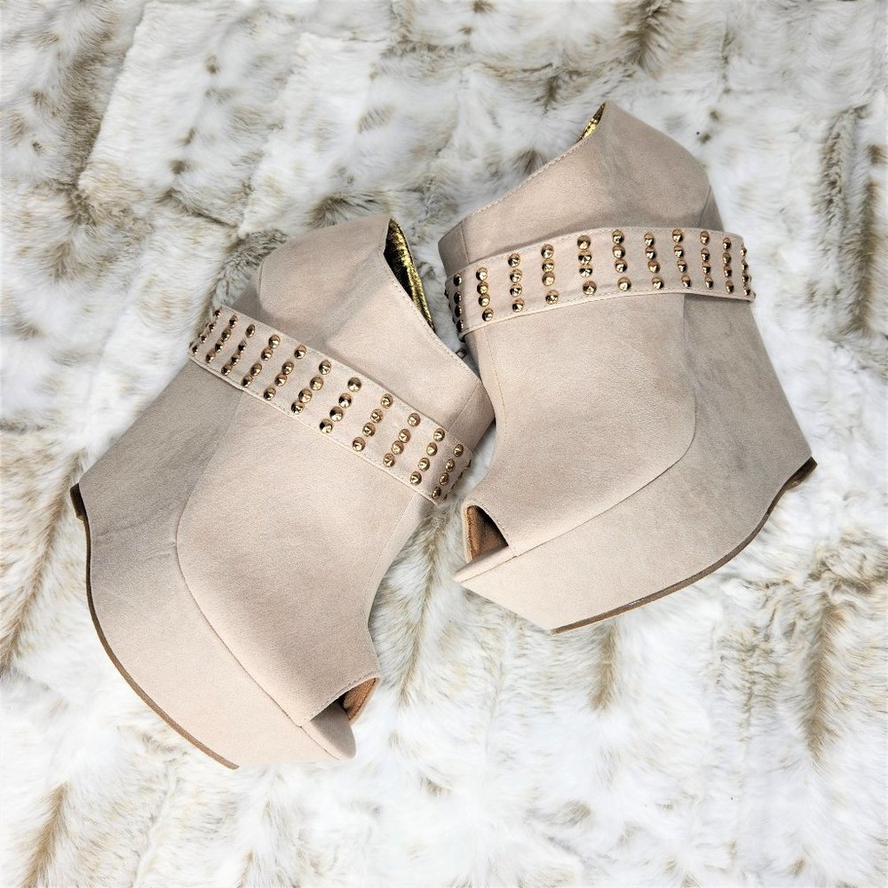 * Mona Mia Nude With Gold Studs Faux Leather Wedge Booty - Picture 13 of 15